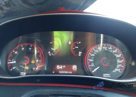 2015 Dodge Dart Sxt z USA, uszkodzony, nr VIN 1C3CDFBB6FD251498